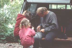 lina-rachel-help-steve-w-fi